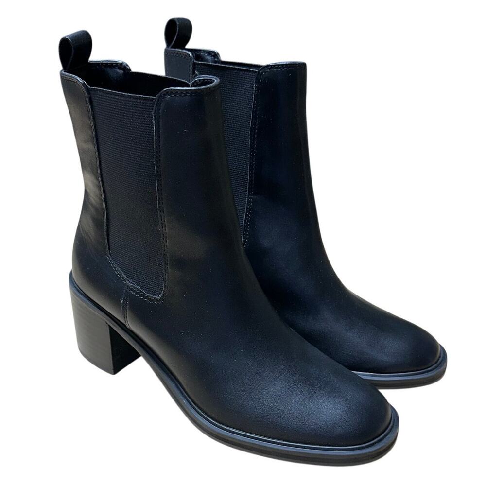 Saks Fifth Avenue Women's Chloe 55mm Stacked Heel Ankle Boot Black Size 7M NIB
